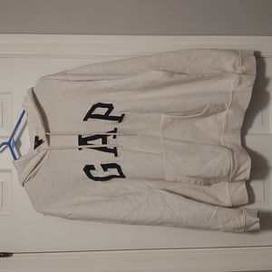 Gap sweatshirt